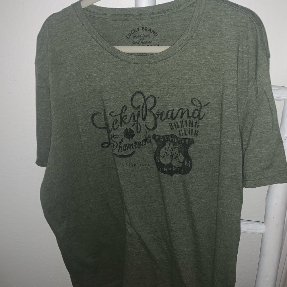 Lucky Brand T-Shirt